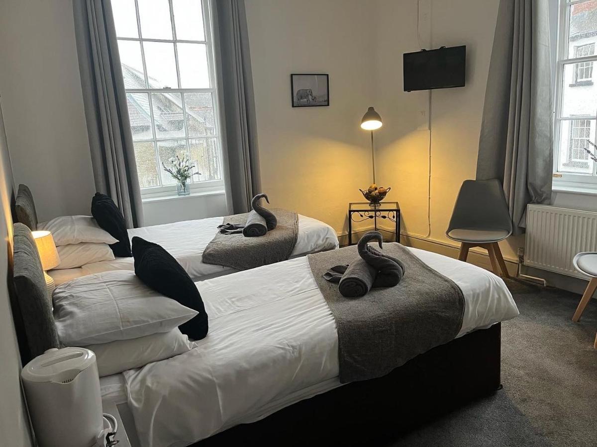 The Swan Hotel Kington  Eksteriør bilde